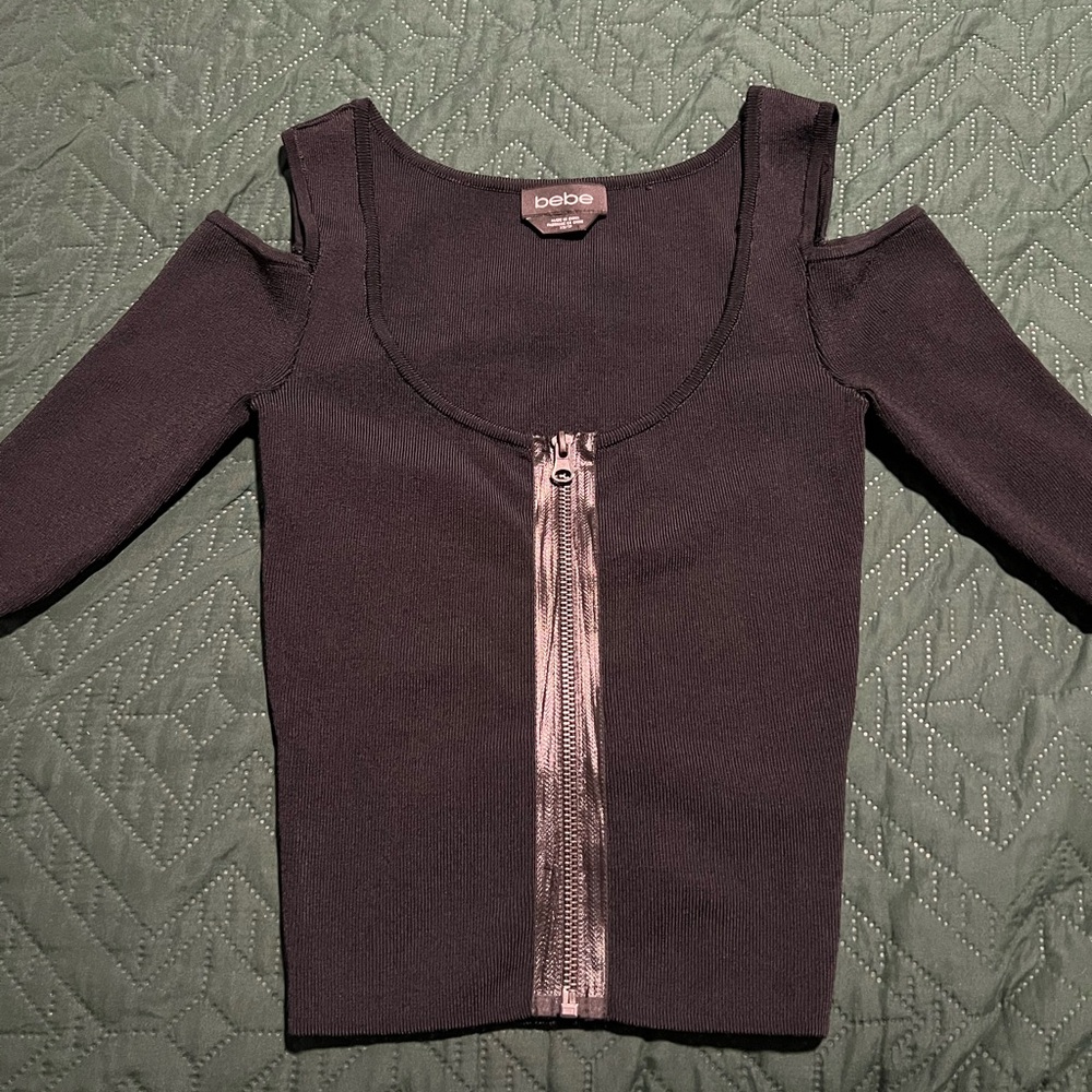 Bebe Black Cold Shoulder Top with Front Zipper